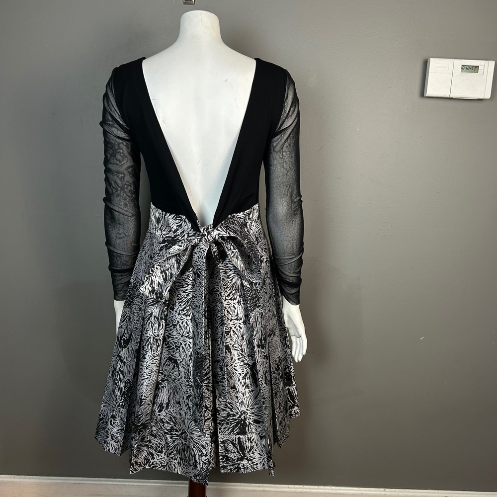 Marisa Baratelli Dress Size 6 Thai Silk‎ Open Back Peplum Sheer Retro DRAMA